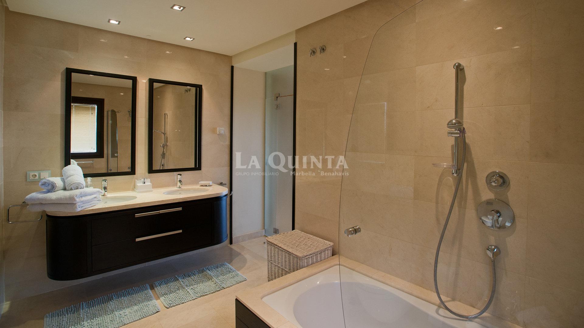 La Quinta Greens La Quinta Real Estate Group